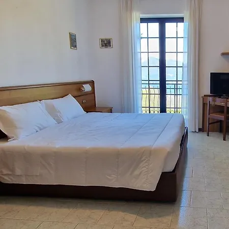 Montegrino 3*
