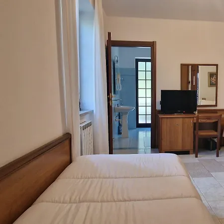 Montegrino Lakeview Hotel Montegrino Valtravaglia